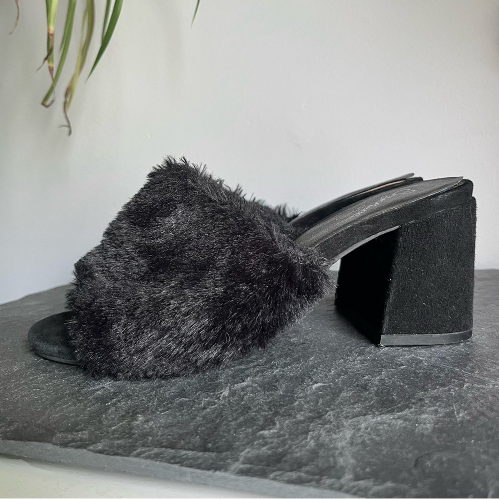 Seychelles Faux Fur Peep Toe Heels 6.5 Black